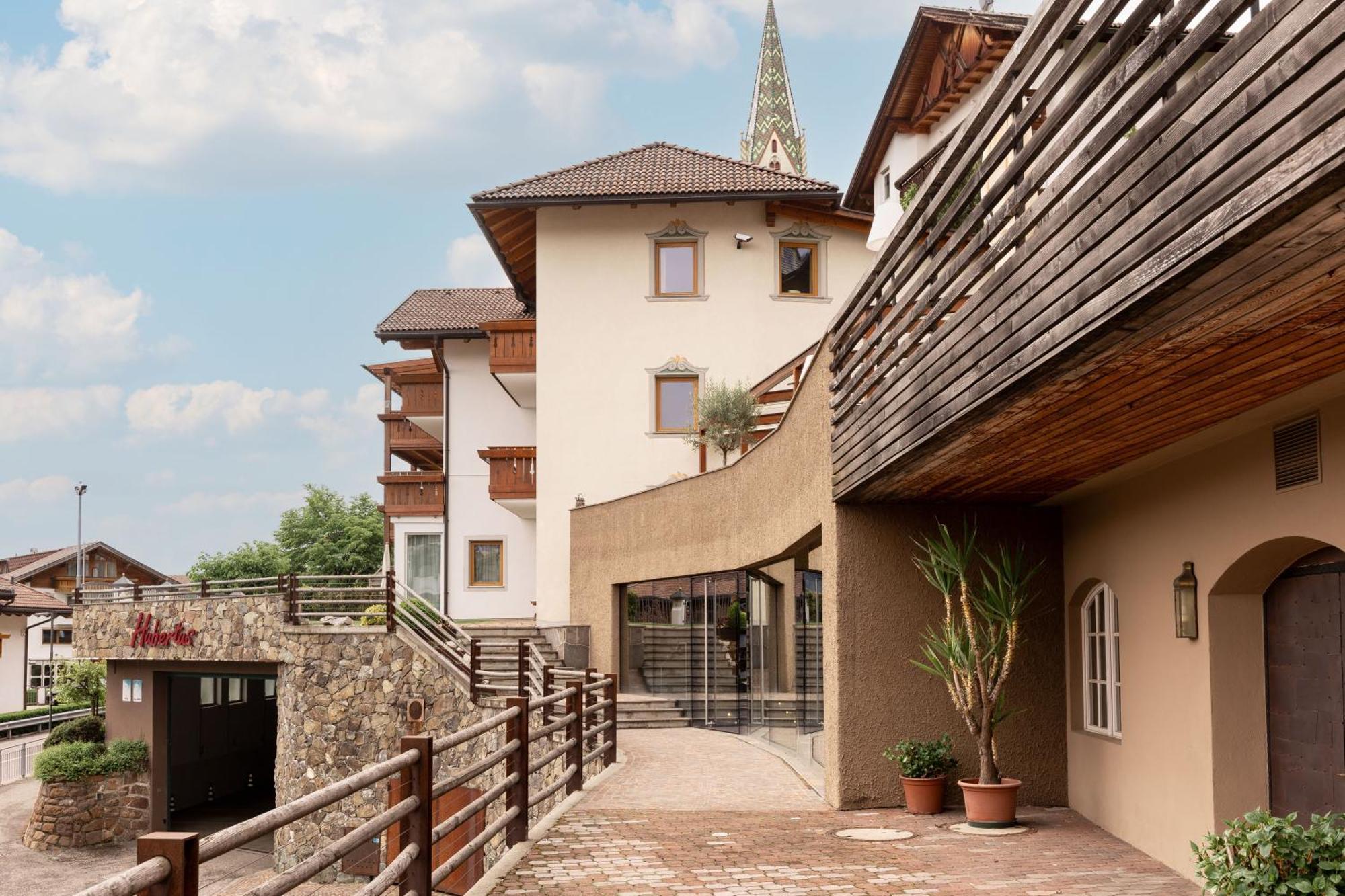 Aktiv & Relax Hotel Hubertus Villandro Esterno foto